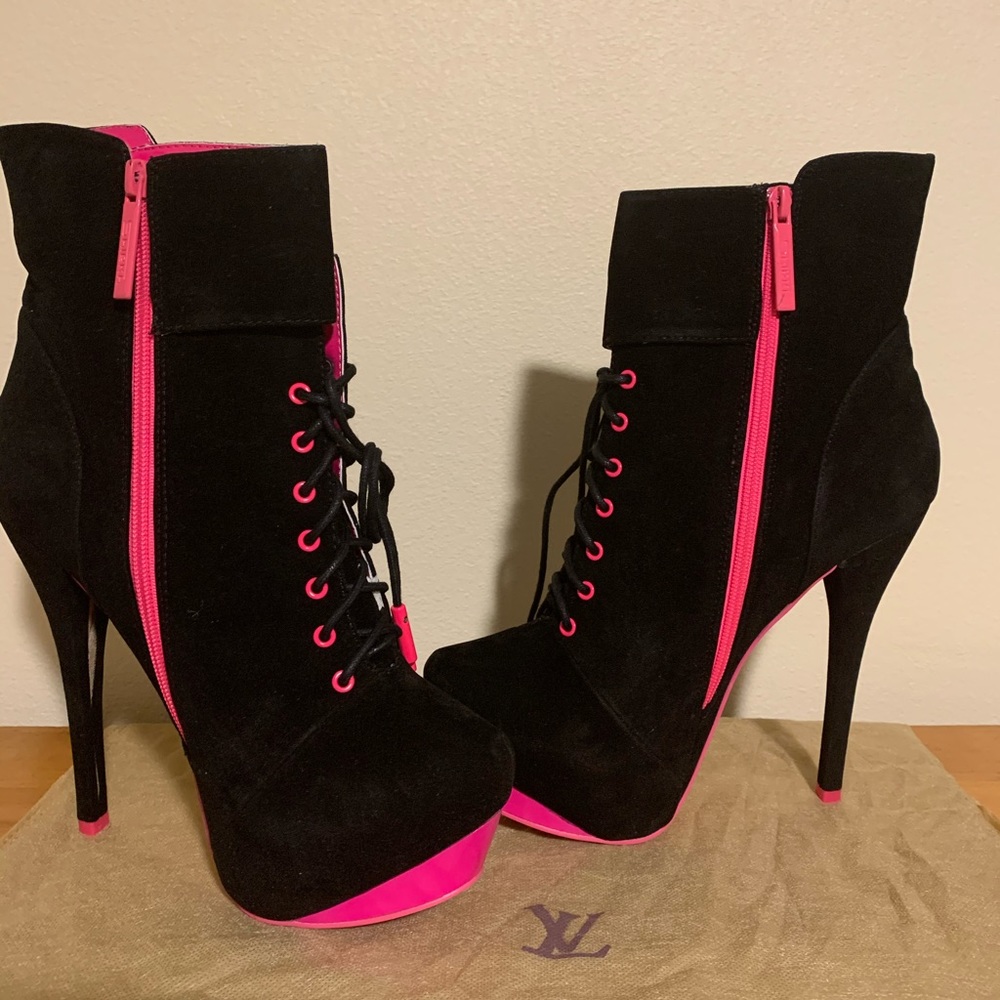 Pumps by Shiekh shoe store